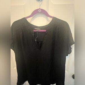 NWOT Women’s Banana Republic Factory Black Split Neck Top, Size XL